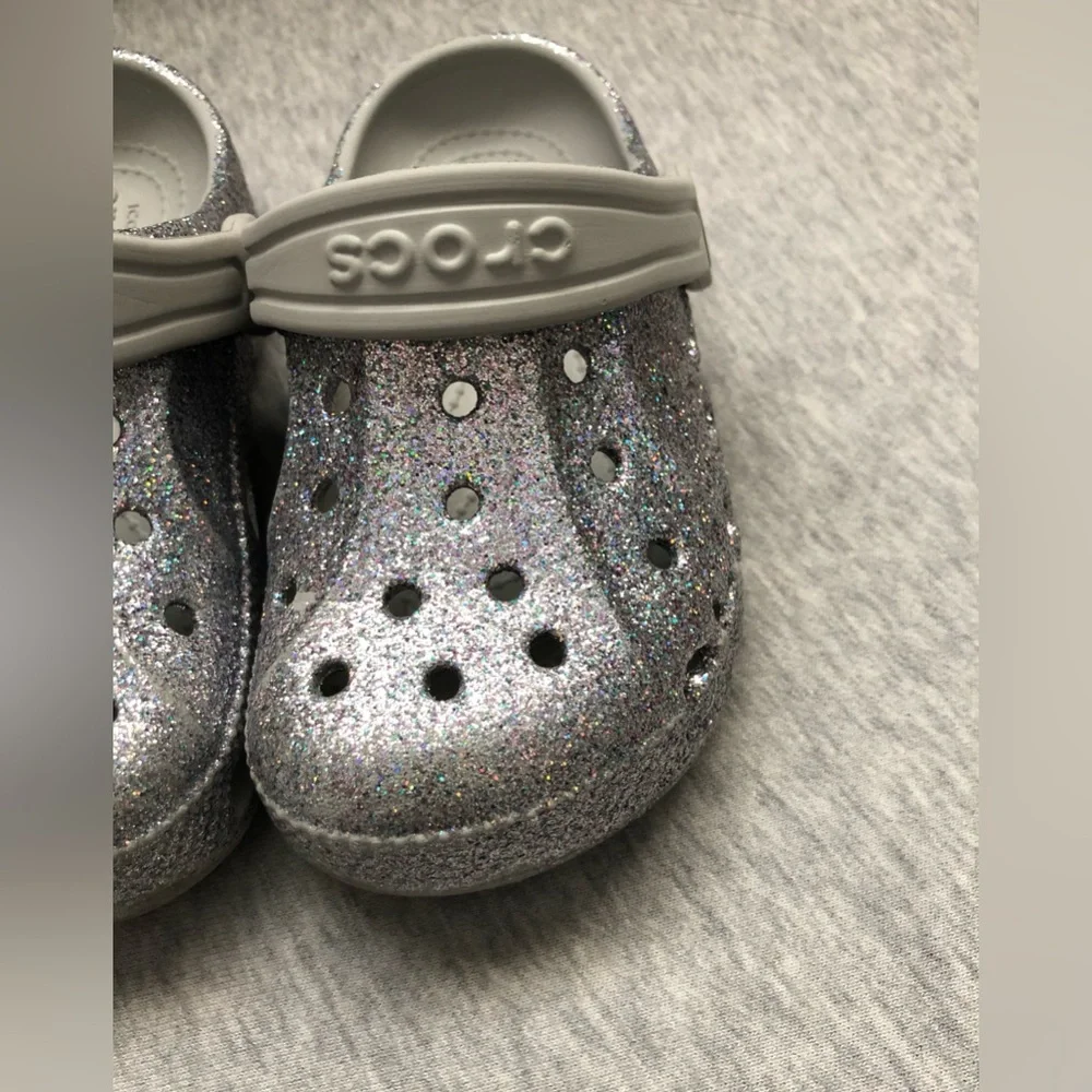 Crocs Kids Classic Glitter Clog Sandals Size: C9